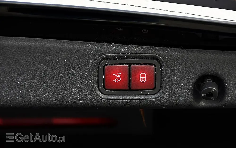 MERCEDES-BENZ Klasa E 220 d 4-Matic AMG