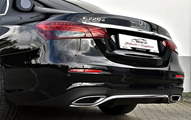 MERCEDES-BENZ Klasa E 220 d 4-Matic AMG