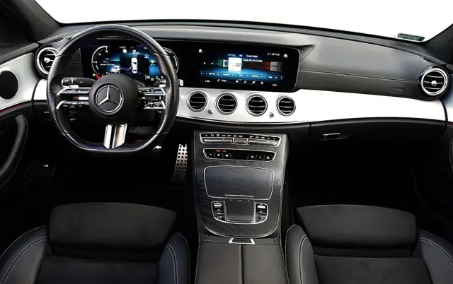 MERCEDES-BENZ Klasa E 220 d 4-Matic AMG