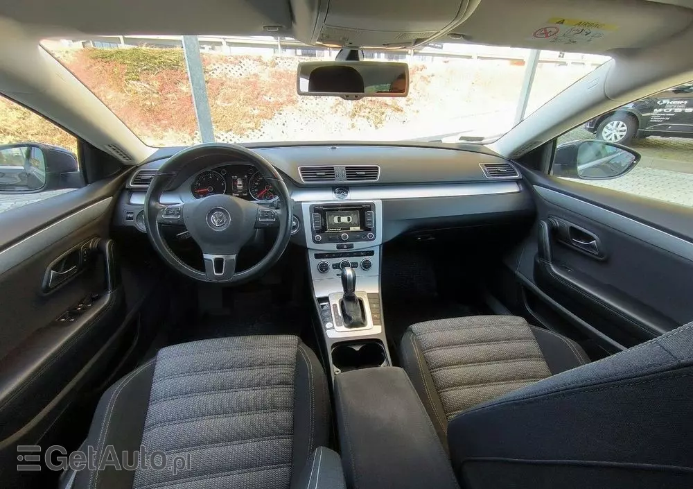VOLKSWAGEN Passat CC 