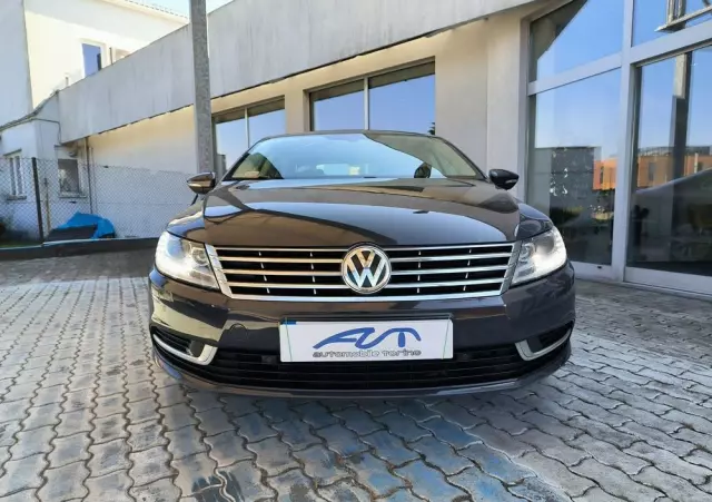 VOLKSWAGEN Passat CC 