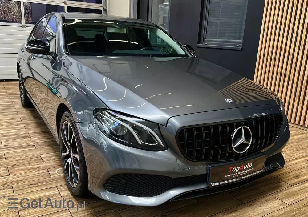 MERCEDES-BENZ Klasa E 220 d Business Edition 9G-TRONIC