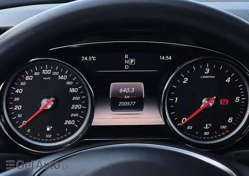 MERCEDES-BENZ Klasa E 220 d Business Edition 9G-TRONIC