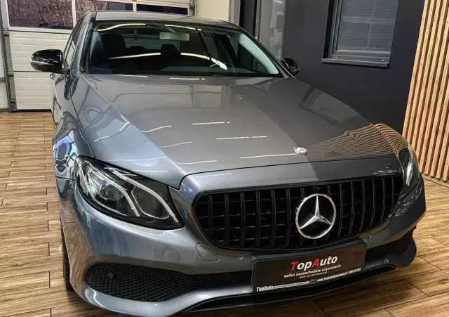 MERCEDES-BENZ Klasa E 220 d Business Edition 9G-TRONIC