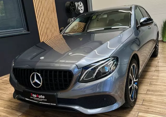 MERCEDES-BENZ Klasa E 220 d Business Edition 9G-TRONIC