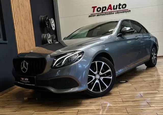 MERCEDES-BENZ Klasa E 220 d Business Edition 9G-TRONIC