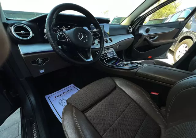 MERCEDES-BENZ Klasa E 220 d Business Edition 9G-TRONIC