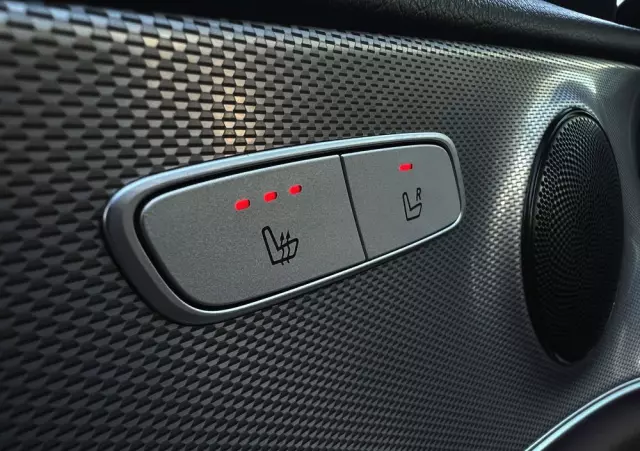 MERCEDES-BENZ Klasa E 220 d Business Edition 9G-TRONIC