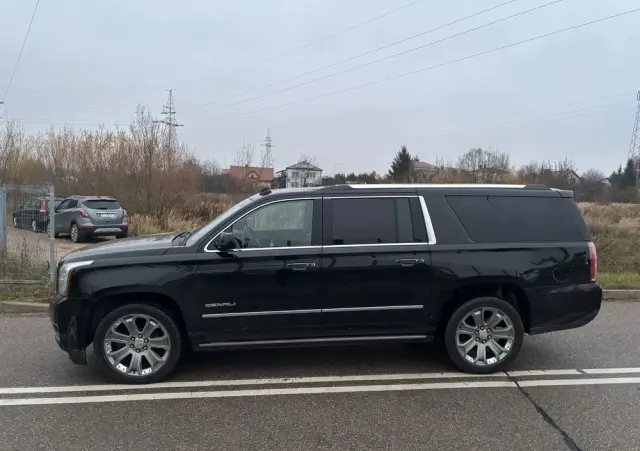 GMC Yukon 