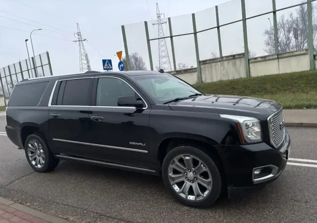 GMC Yukon 