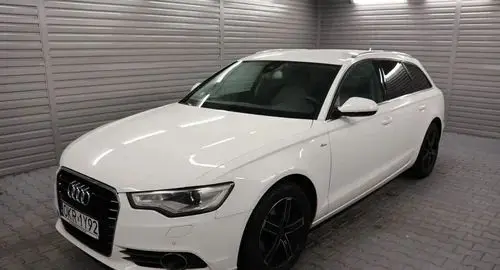 AUDI A6 