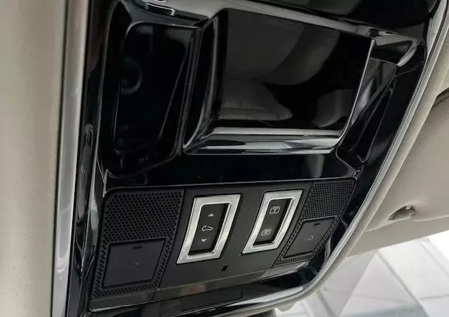 LAND ROVER Range Rover Velar 3.0 SD6 R-Dynamic HSE