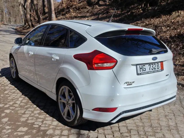 FORD Focus ST-Line