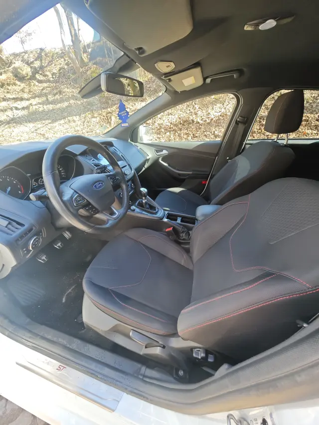 FORD Focus ST-Line