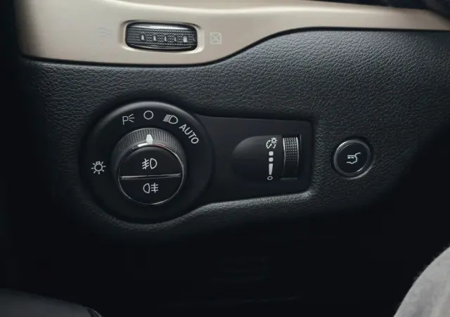 JEEP Cherokee 2.0 Multijet Active Drive I Automatik Limited