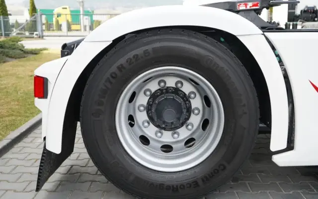 SCANIA S 500 / RETARDER / KLIMATYZACJA POSTOJOWA / EURO 6 