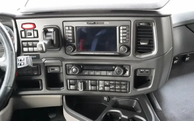 SCANIA S 500 / RETARDER / KLIMATYZACJA POSTOJOWA / EURO 6 