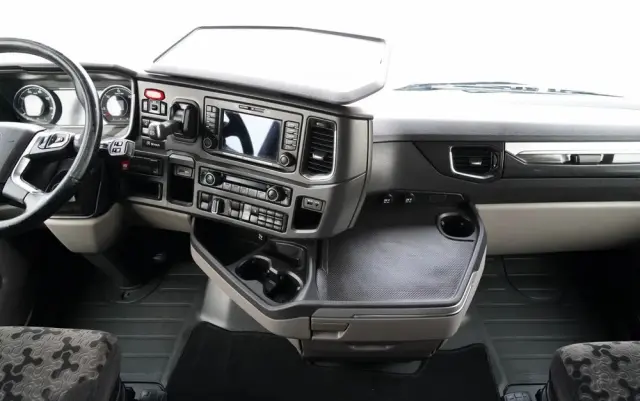 SCANIA S 500 / RETARDER / KLIMATYZACJA POSTOJOWA / EURO 6 