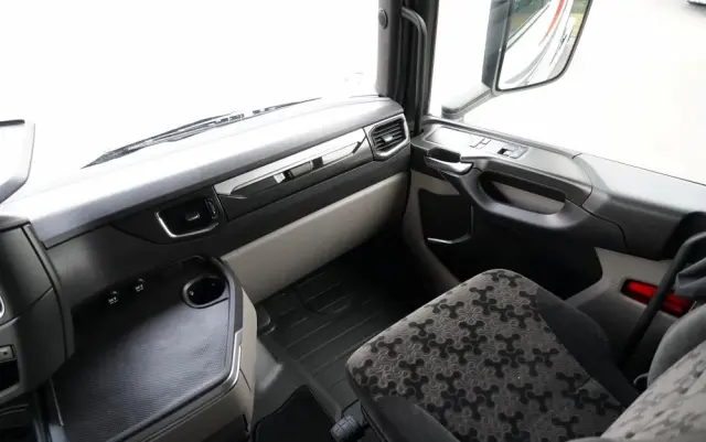 SCANIA S 500 / RETARDER / KLIMATYZACJA POSTOJOWA / EURO 6 