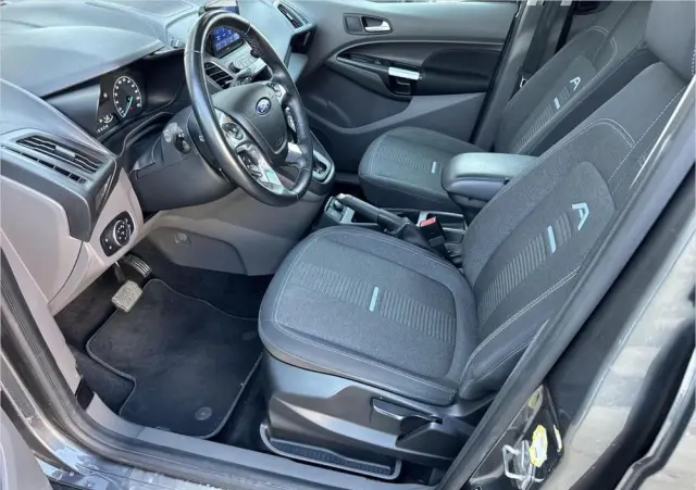 FORD Tourneo Connect Gr 1.5 EcoBlue Active PowerShift