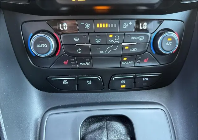 FORD Tourneo Connect Gr 1.5 EcoBlue Active PowerShift