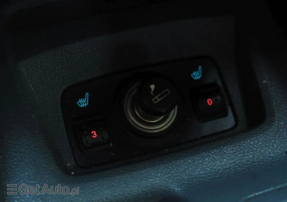 FORD C-MAX 1.6 TDCi Start-Stop-System Champions Edition