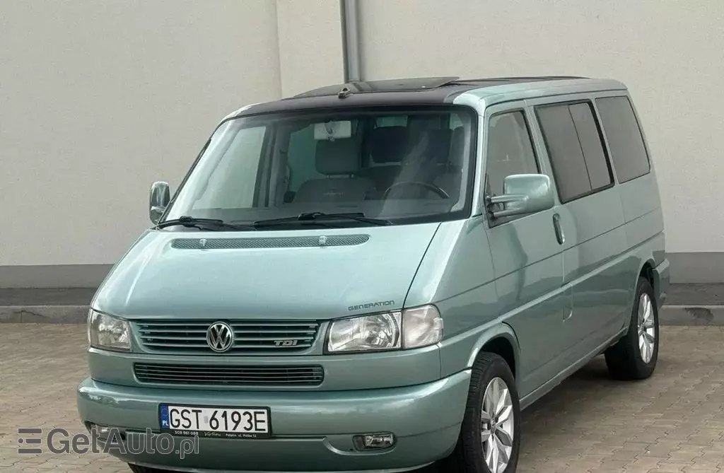 VOLKSWAGEN Multivan 