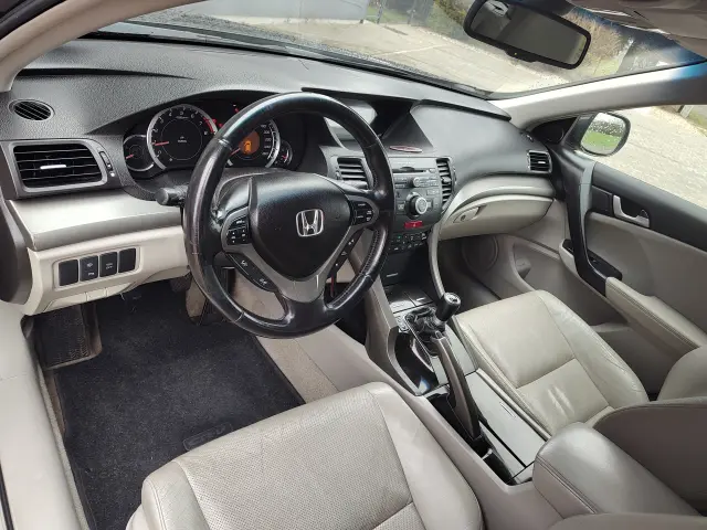 HONDA Accord Elegance