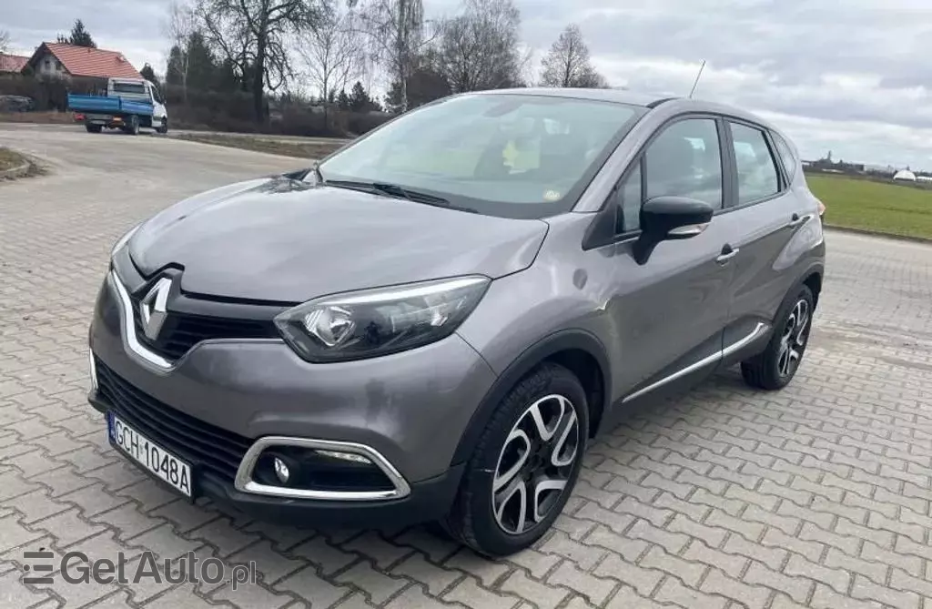 RENAULT Captur 