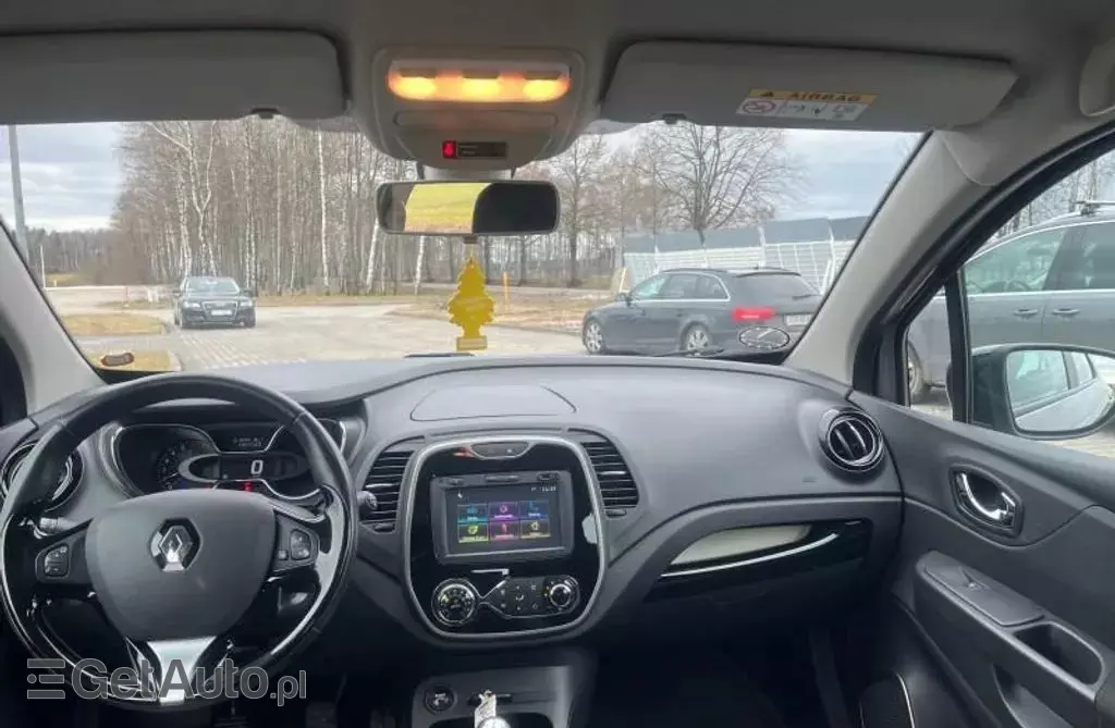 RENAULT Captur 