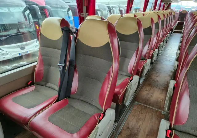 IRISBUS MAGELYS / SPROWADZONY / EURO 5 / 61 MIEJSC / KLIAM 