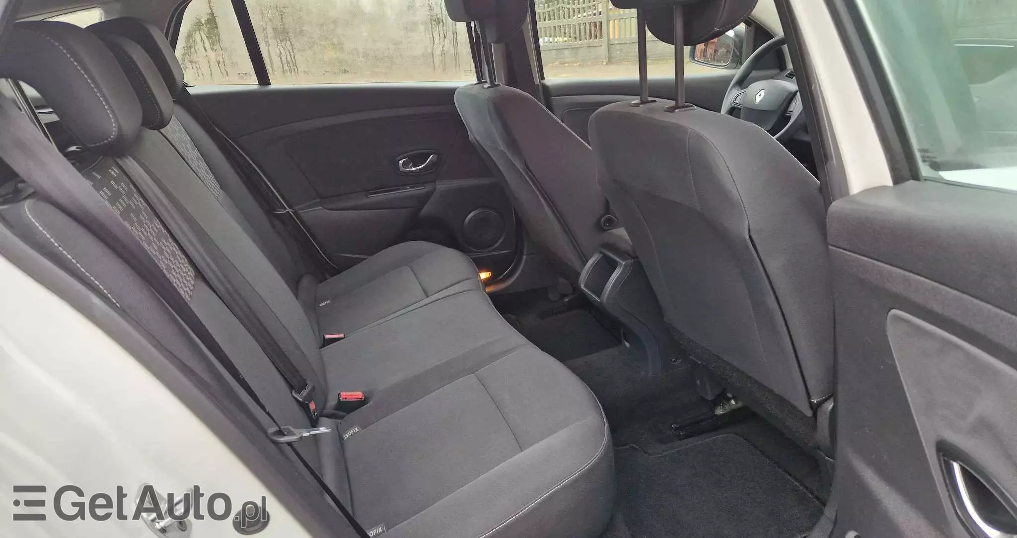 RENAULT Megane 1.6 16V 110 TomTom Edition