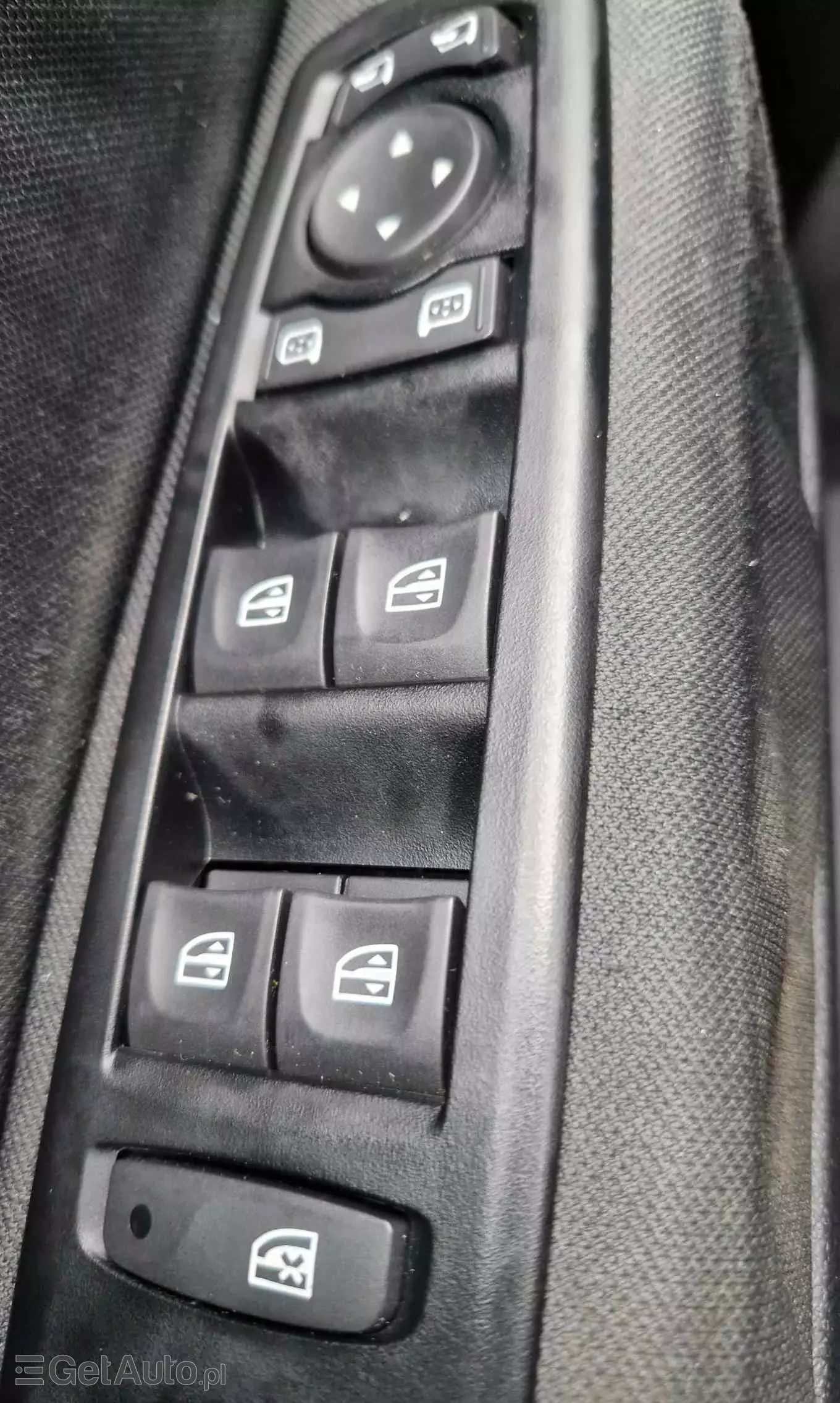 RENAULT Megane 1.6 16V 110 TomTom Edition