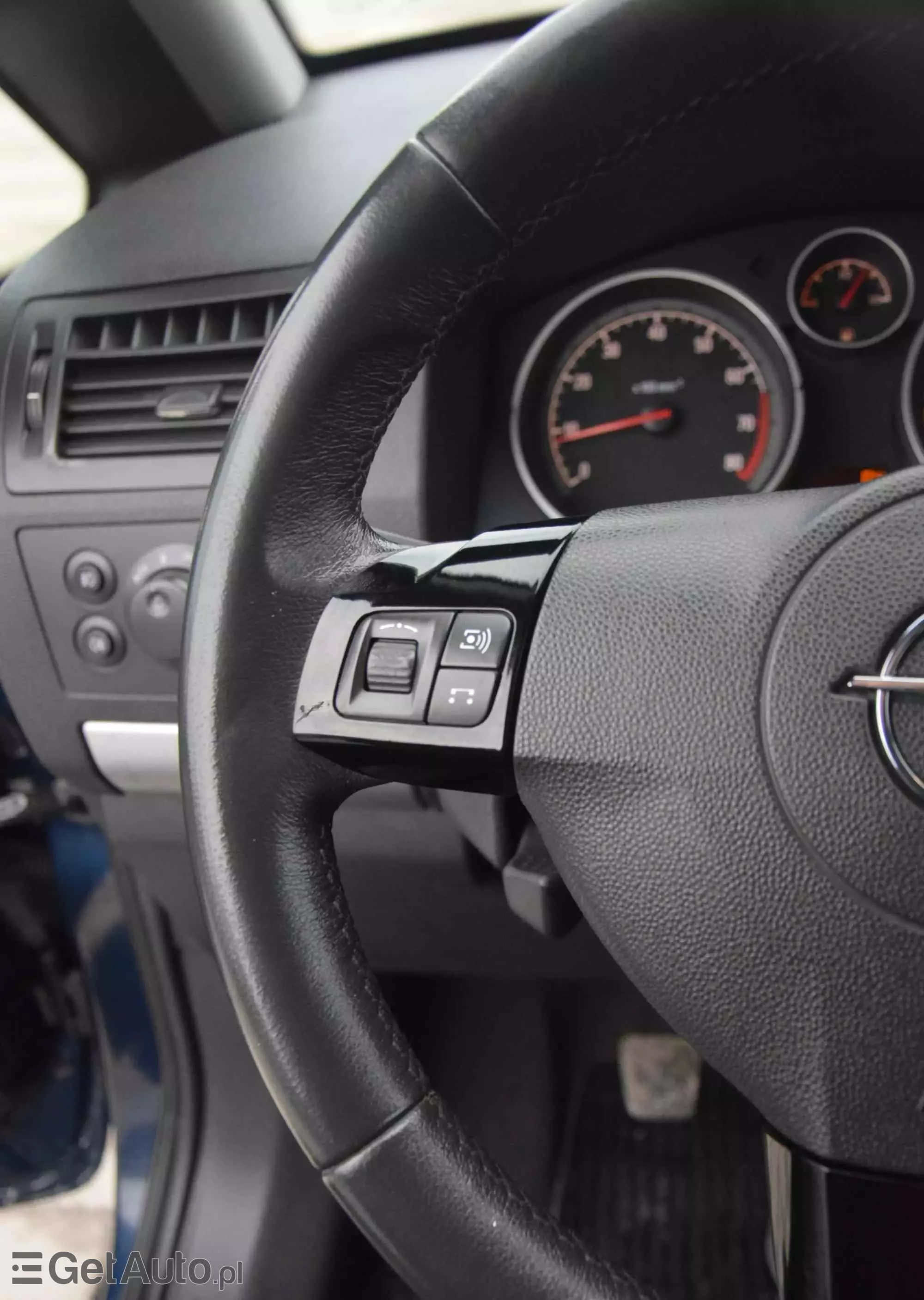 OPEL Zafira 1.8 Innovation