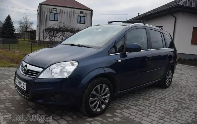OPEL Zafira 1.8 Innovation