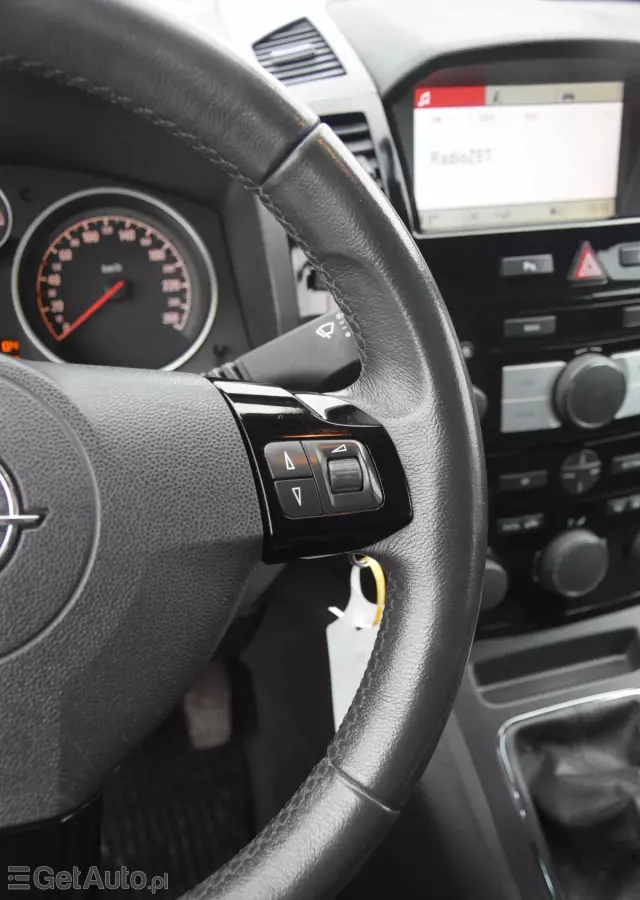 OPEL Zafira 1.8 Innovation