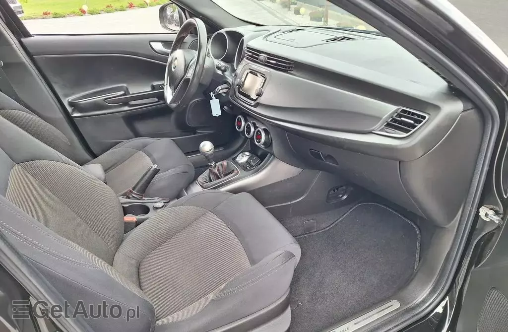 ALFA ROMEO Giulietta 