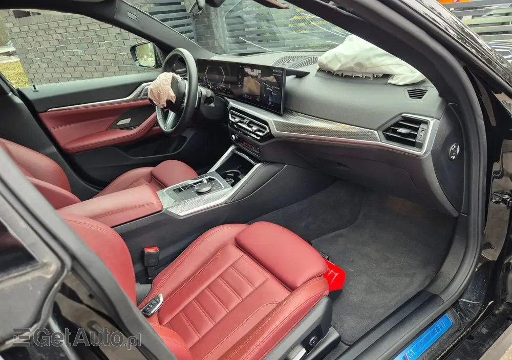 BMW Seria 4 M440i xDrive mHEV sport