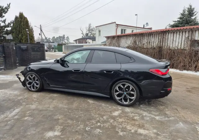 BMW Seria 4 M440i xDrive mHEV sport