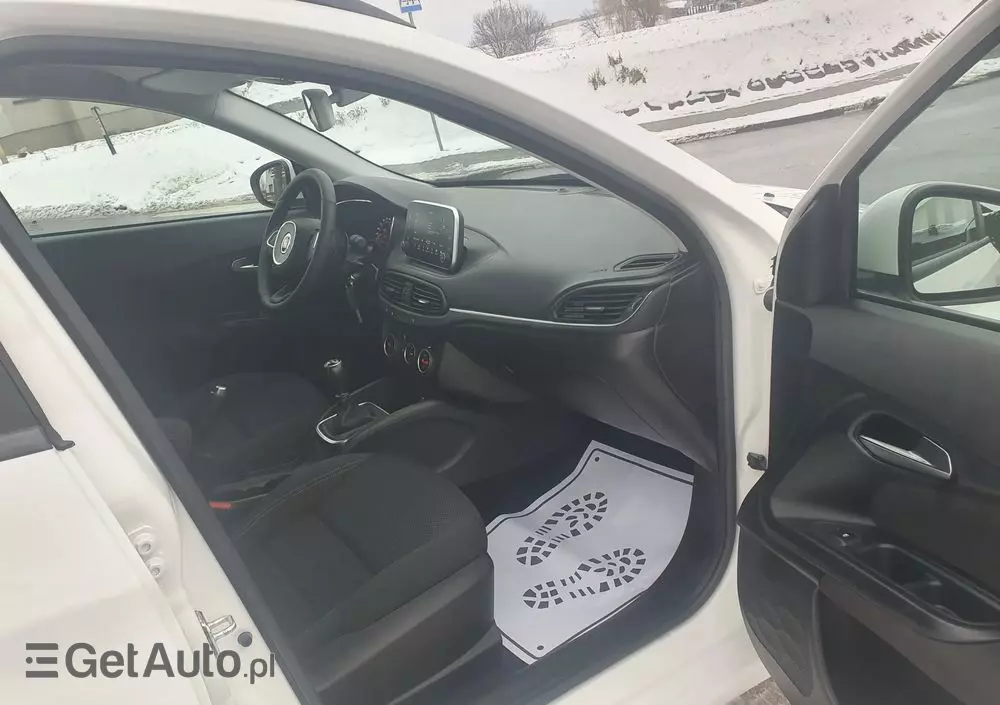 FIAT Tipo Kombi 1.4 T-Jet Lounge
