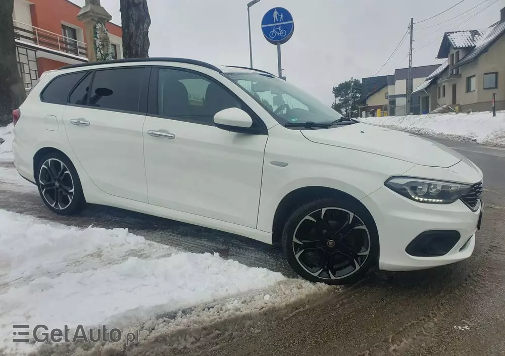 FIAT Tipo Kombi 1.4 T-Jet Lounge