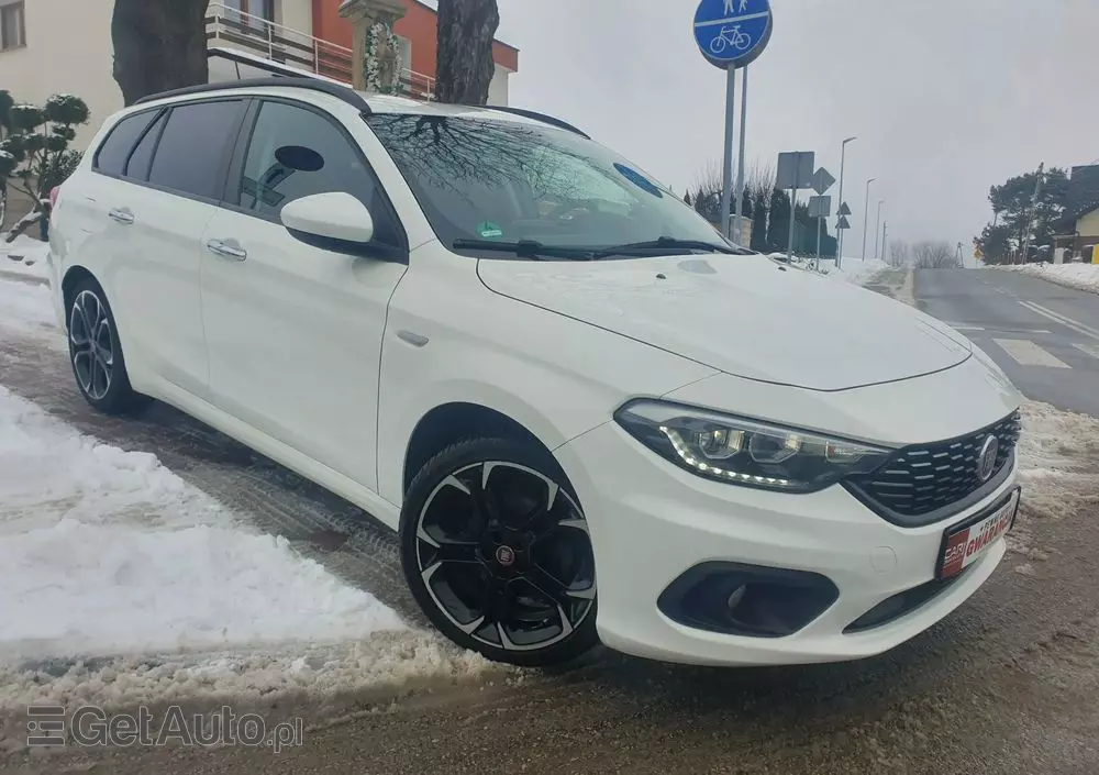 FIAT Tipo Kombi 1.4 T-Jet Lounge
