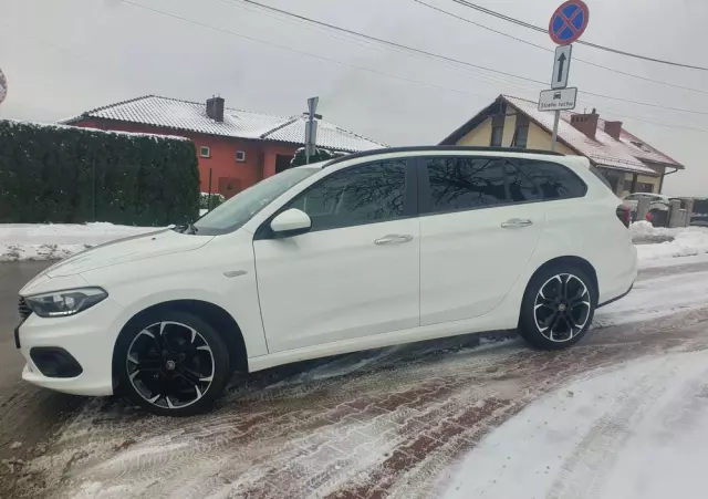 FIAT Tipo Kombi 1.4 T-Jet Lounge
