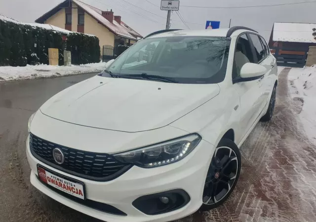 FIAT Tipo Kombi 1.4 T-Jet Lounge