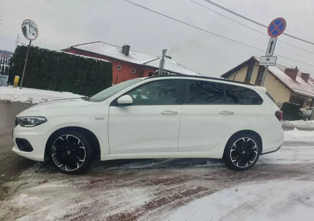 FIAT Tipo Kombi 1.4 T-Jet Lounge