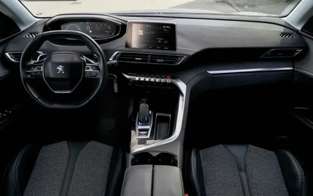 PEUGEOT 3008 BlueHDi 120 Stop & Start EAT6 Allure