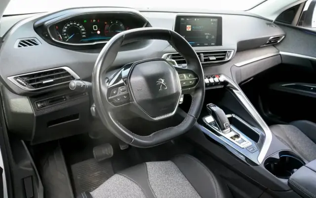 PEUGEOT 3008 BlueHDi 120 Stop & Start EAT6 Allure