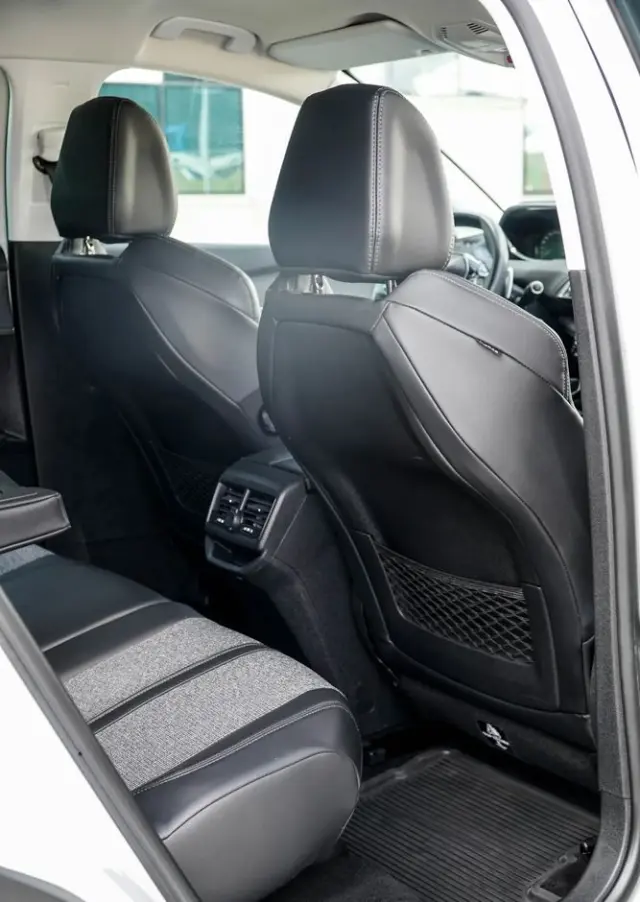 PEUGEOT 3008 BlueHDi 120 Stop & Start EAT6 Allure