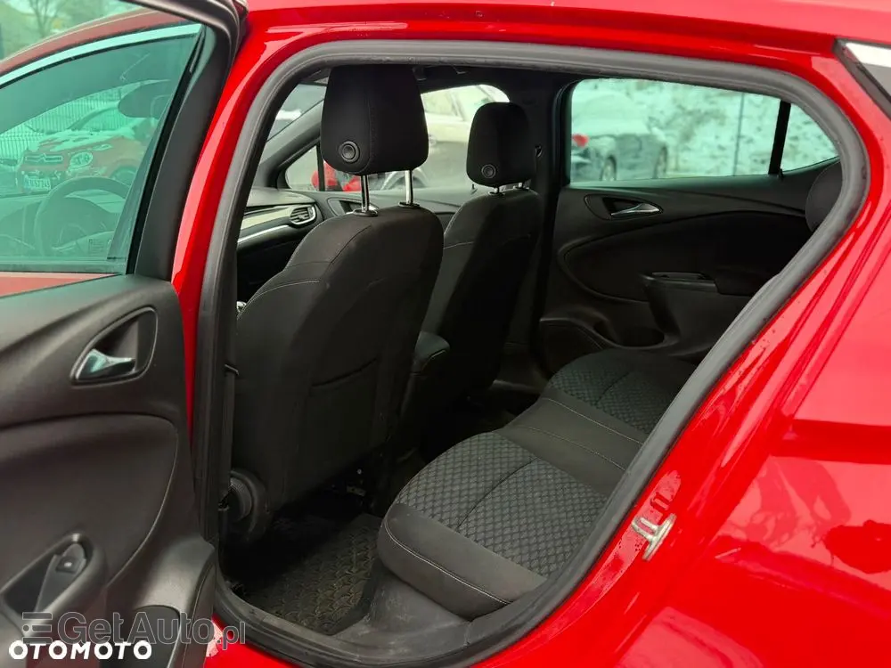 OPEL Astra 1.4 Turbo Edition