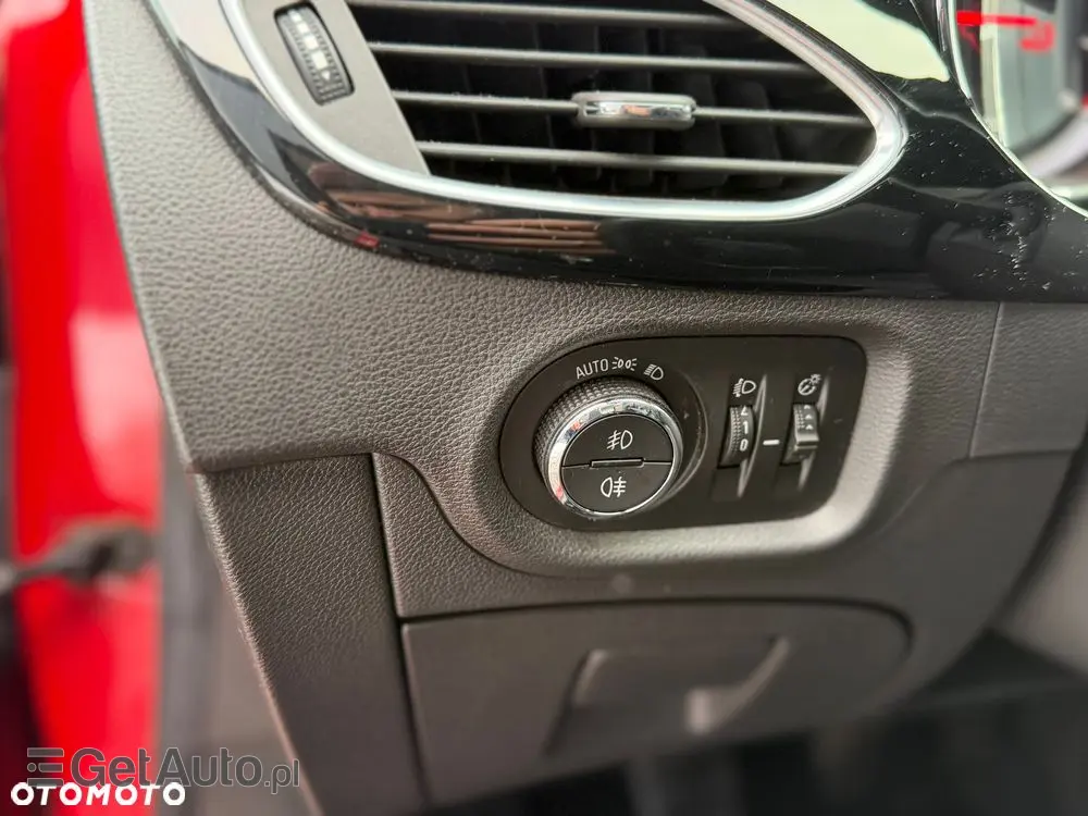 OPEL Astra 1.4 Turbo Edition